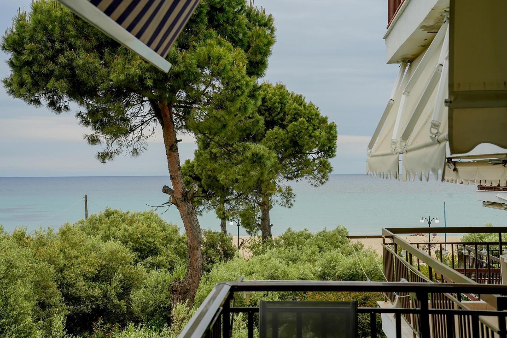 Golden Beach Apartment Nea Moudania Exterior foto